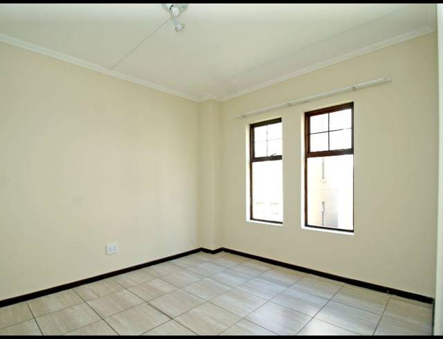 1 BEDROOM APARTMENT FOR SALE IN KOSMOSDAL